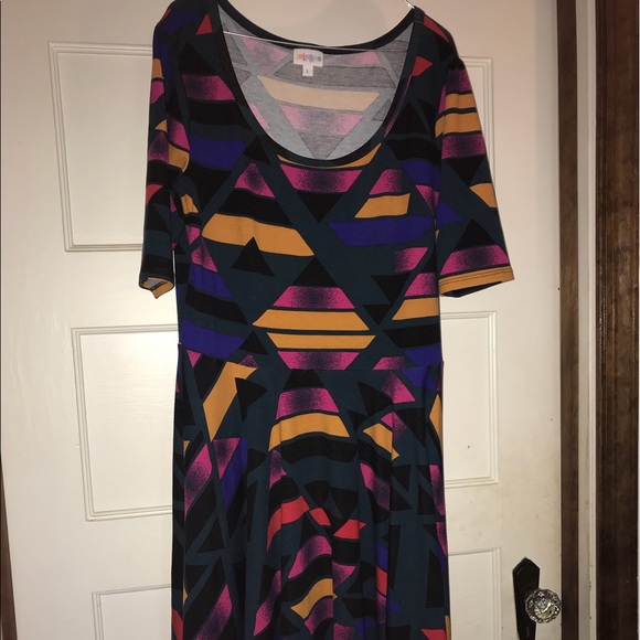 Lularoe Nicole - Picture 1 of 2